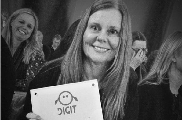 Hilde med diplom Årets DigIT